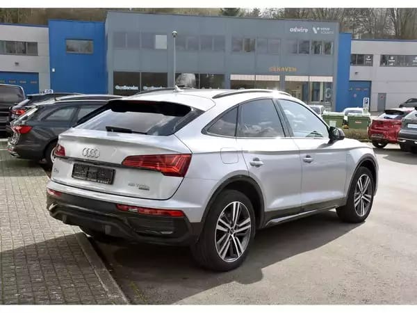 Audi Q5 Sportback 55 TFSIe Quattro S-Line S-Tronic - Photo 3