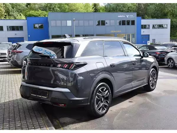 Peugeot 5008 Hybrid 145 Allure e-DCS6 ACC CAM360 JA19 NEUF - Photo 3