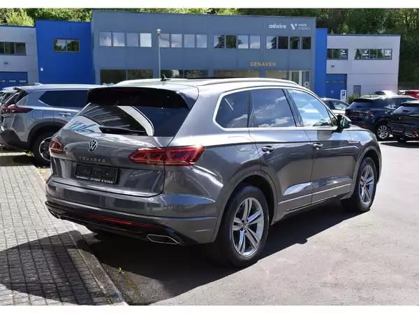 Volkswagen Touareg 3.0 TDI 4Motion R-Line Tip PANO CHFF ADD ATT RMQ MEM 1° MAIN - Photo 3