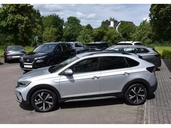 Volkswagen Taigo 1.0 TSI Life DSG ACC TRAVEL CAM KEYLESS JA17 1° MAIN - Photo 2