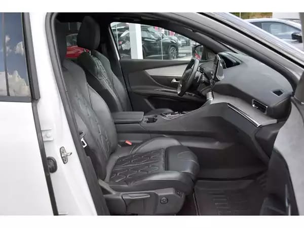 Peugeot 5008 1.5 BlueHDI GT EAT8 PANO CUIR MEMO FOCAL ACC SIDE CAM360 1° MAIN - Photo 2