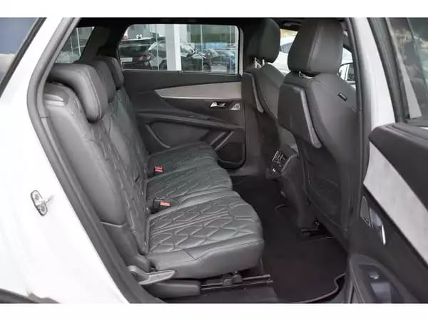 Peugeot 5008 1.5 BlueHDI GT EAT8 PANO CUIR MEMO FOCAL ACC SIDE CAM360 1° MAIN - Photo 3