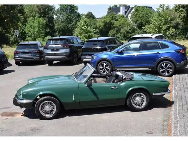 Triumph Spitfire 1500 - Photo 2