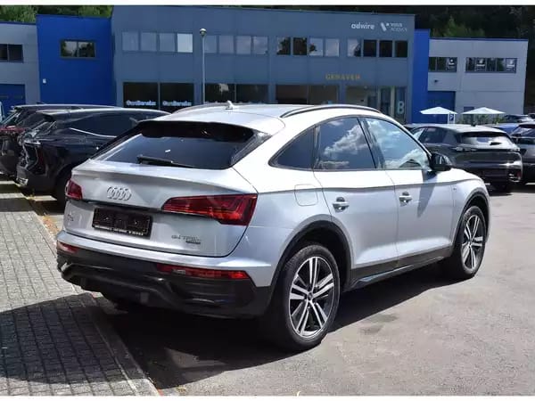 Audi Q5 Sportback 55 TFSIe Quattro S-Line S-Tronic - Photo 3