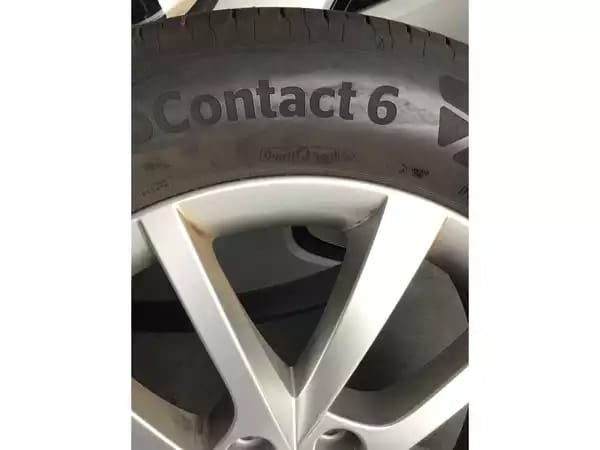 Jantes alu + Pneus été 18 235/55 R18 100V - Photo 2