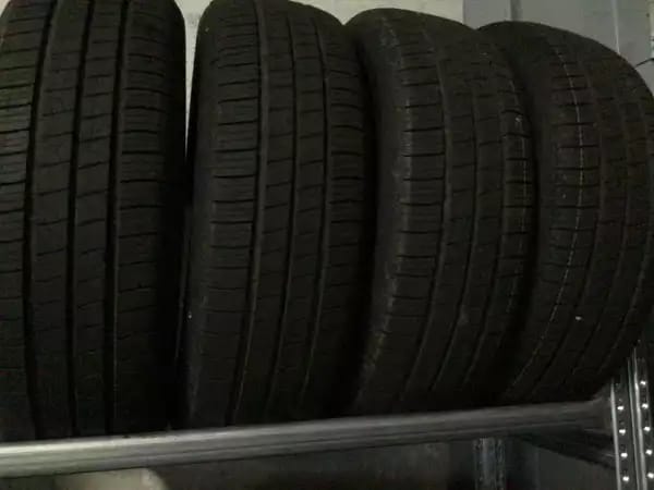 Pneus été 18 195/60 R18 96H - Photo 2