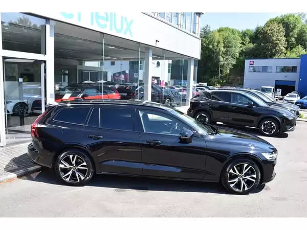 Volvo V60 2.0 B4 Plus Dark Geartronic PANO CUIR MEMO CAM360 HARMAN 1° MAIN - Photo 2