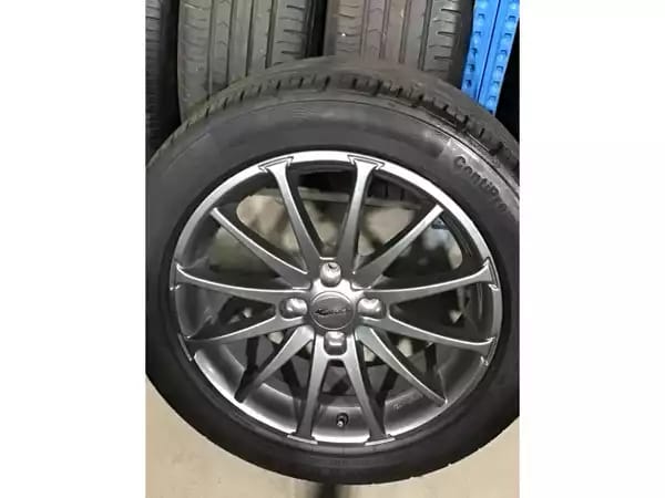 Jantes alu + Pneus été 17 205/55 R17 95V - Photo 2