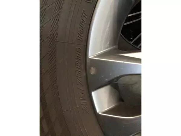 Jantes alu + Pneus hiver 16 215/70 R16 100T - Photo 3