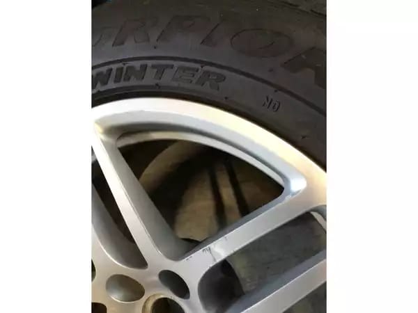 Jantes alu + Pneus hiver 18 255/55 R18 105V - Photo 3