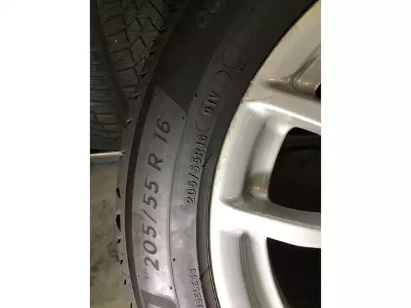 Jantes alu + Pneus été 16 205/55 R16 91V - Photo 3