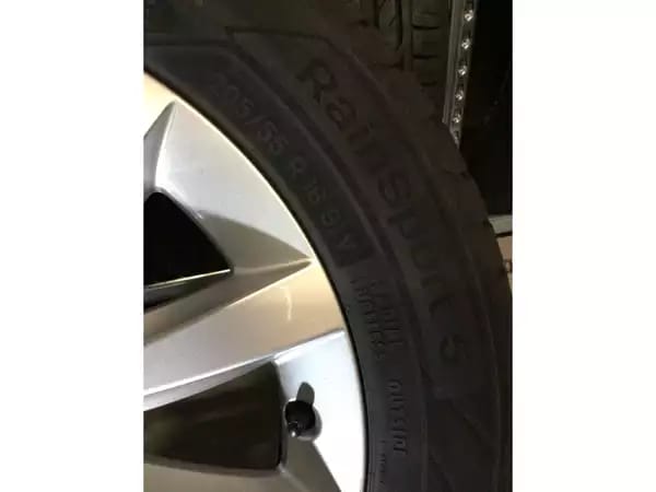 Jantes alu + Pneus été 16 205/55 R16 91V - Photo 3