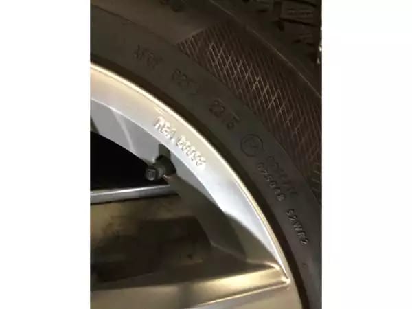 Jantes alu + Pneus hiver 16 205/55 R16 91H - Photo 3
