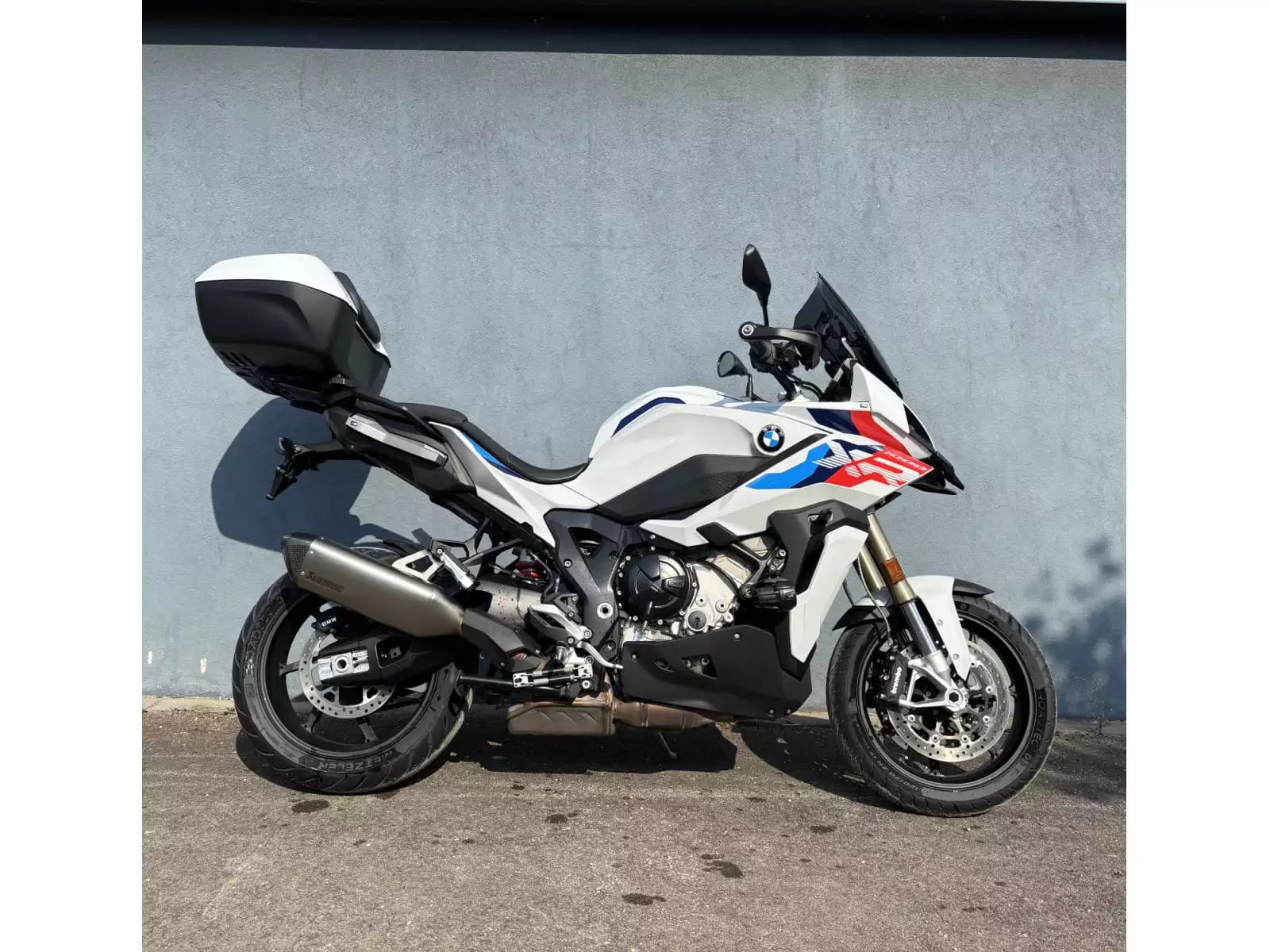 BMW S 1000 XR - Photo 1