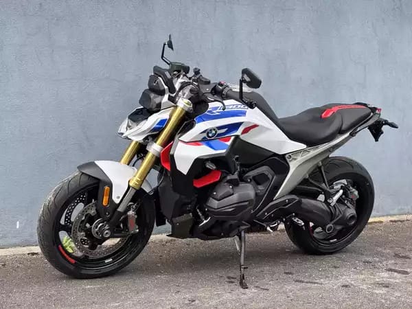 BMW R 1300 R - Photo 3