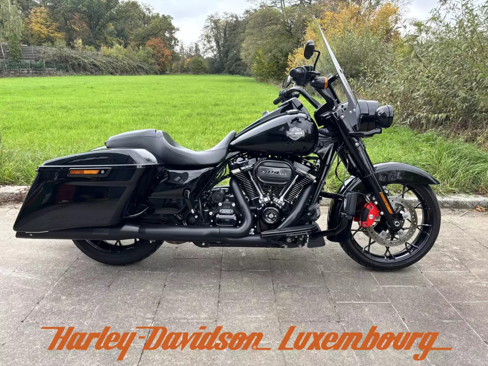 Harley-Davidson Road King Special - Photo 1