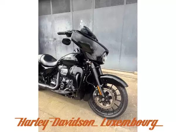 Harley-Davidson Street Glide Special - Photo 2