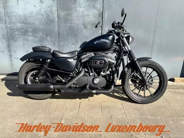 Harley-Davidson Sportster 883 - Photo 2