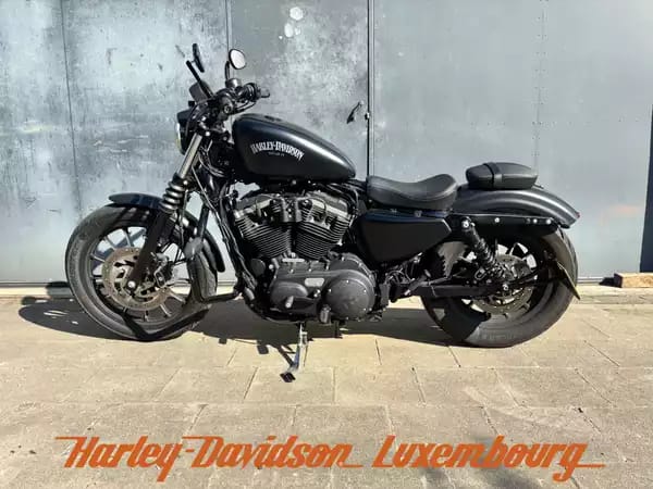 Harley-Davidson Sportster 883 - Photo 2
