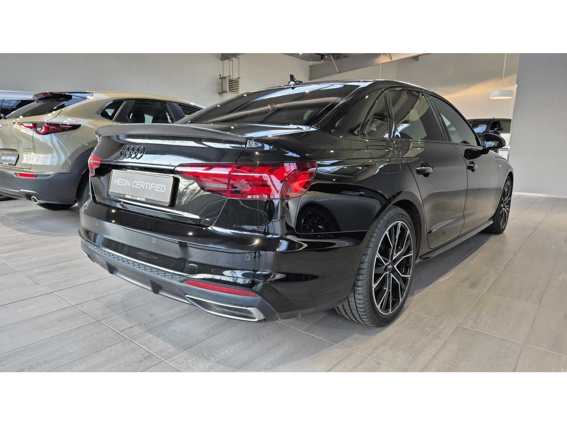 Audi A4 2.0 40 TDi 150kW Str Adv Business Ed - Photo 1