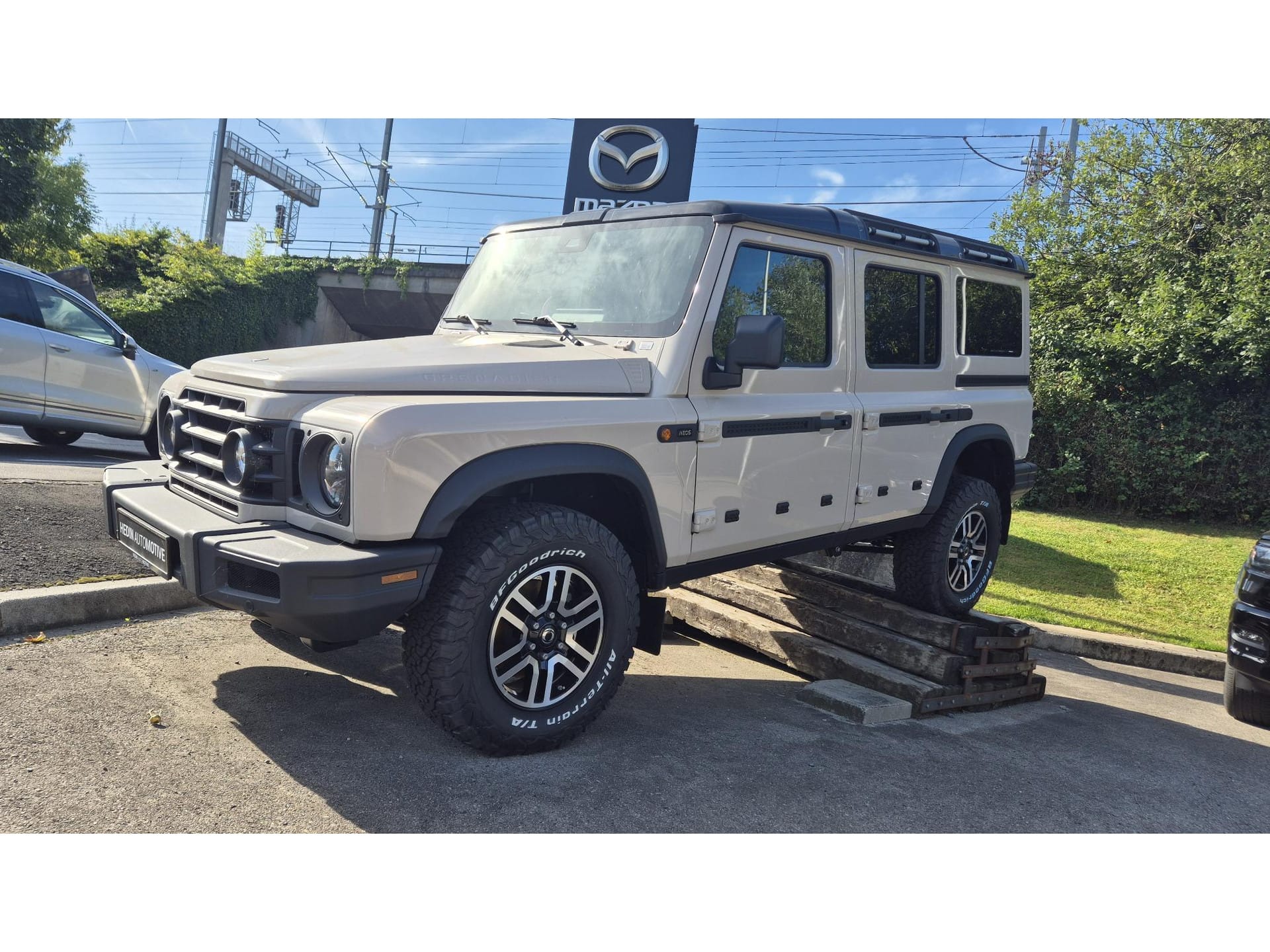 Ineos Grenadier Station Wagon 5 seat 1924 Edition - Photo 1