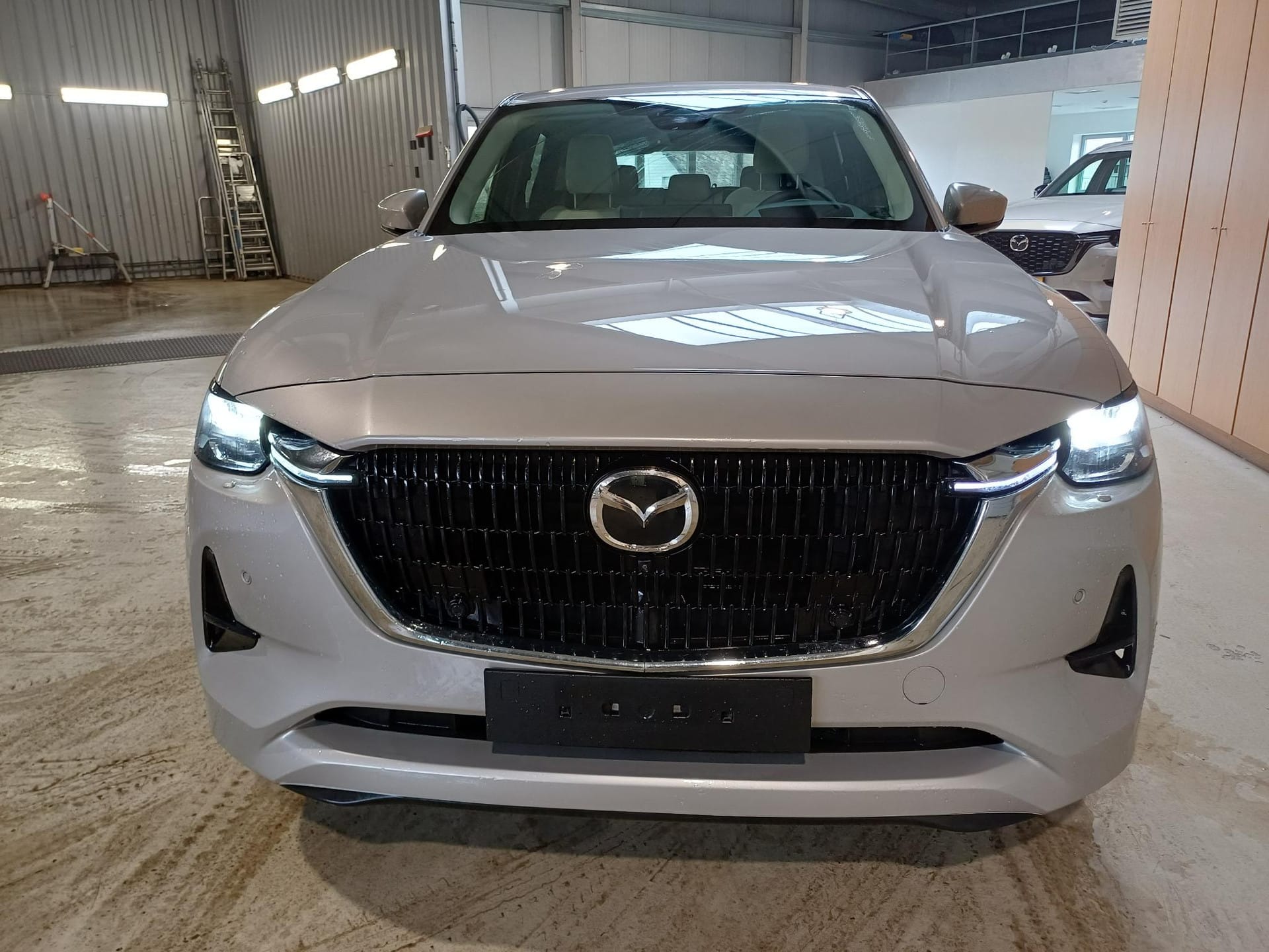Mazda CX-60 2.5L e-SKYACTIV PHEV 327ps 8AT AWD TAKUMI CON- - Photo 1