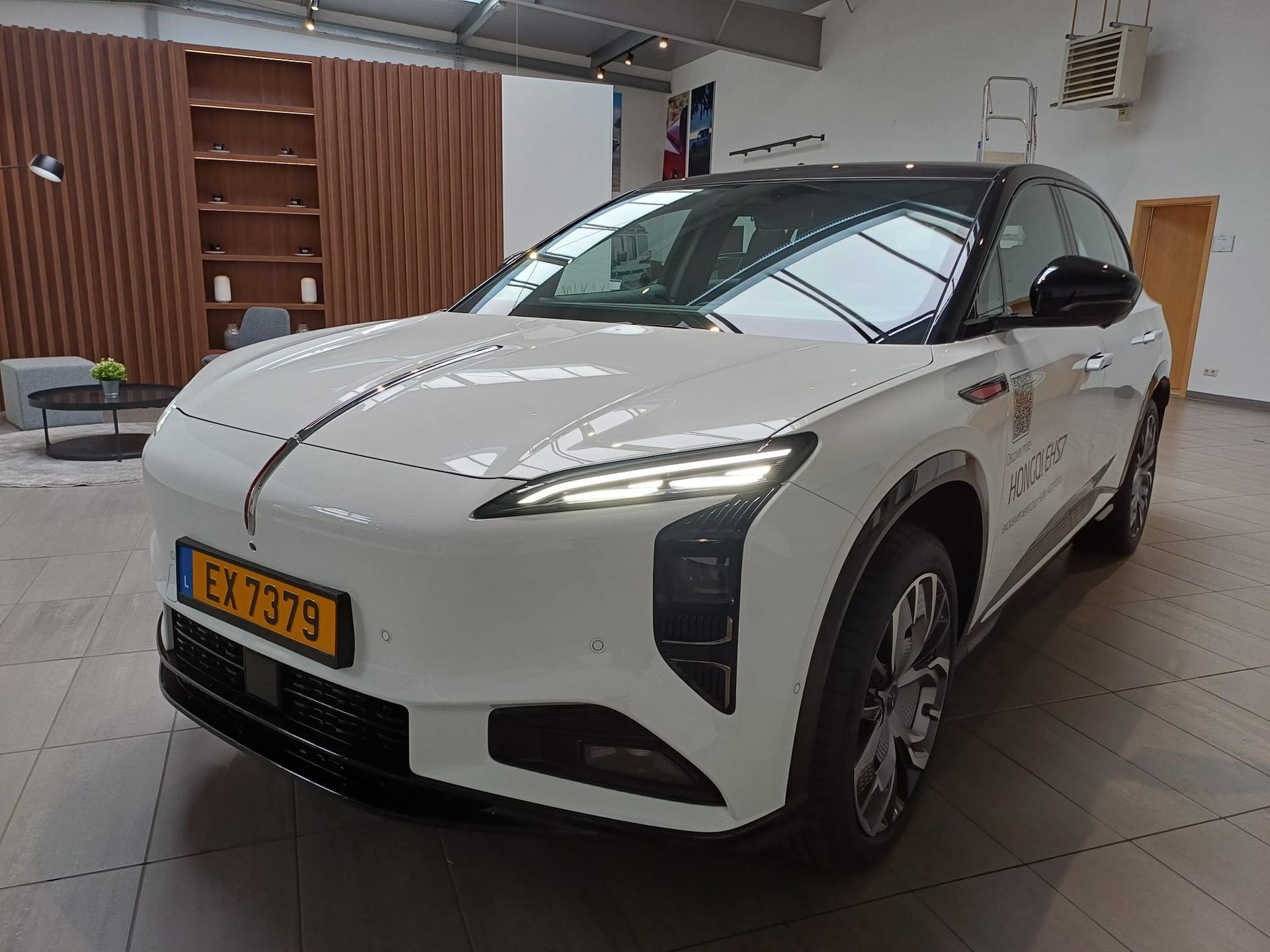 Hongqi E-HS7 EHS7 Long Range Long Range Launch Edition - Photo 1