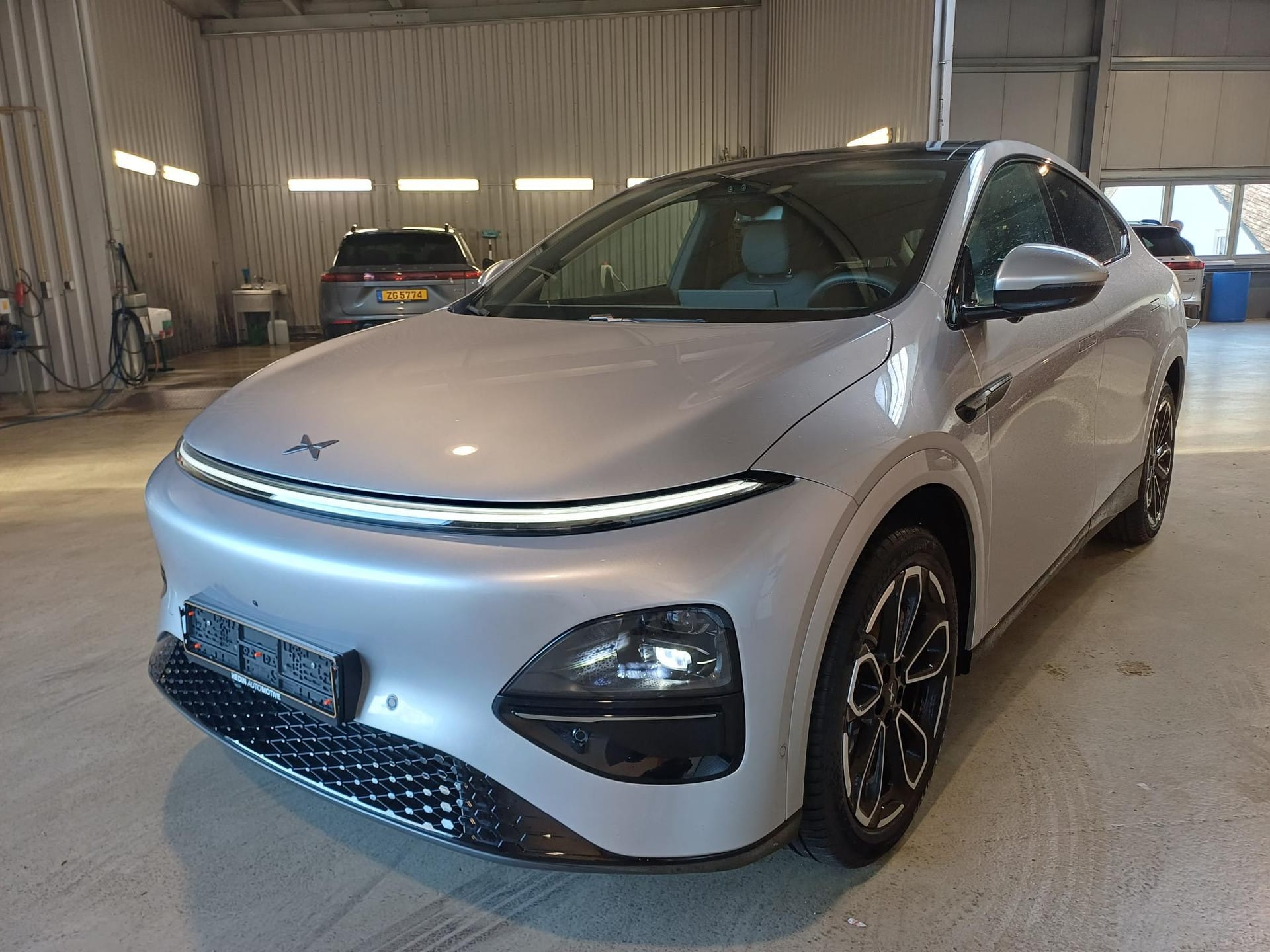 Xpeng G6 New AWD Performance BEV 81KWH Performance AWD - Photo 1