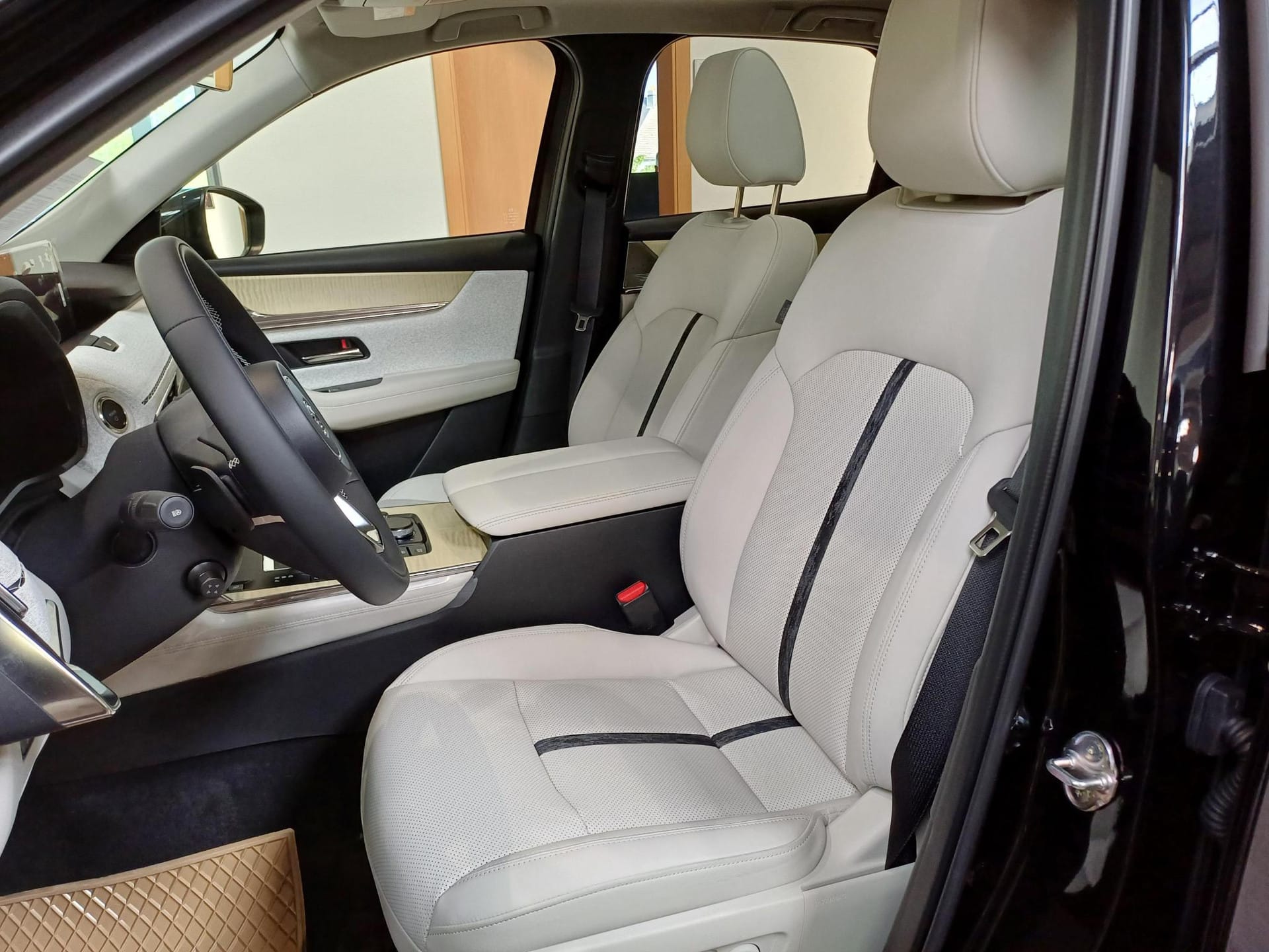 Mazda CX-60 2.5 e-SkyActiv PHEV Takumi - Photo 1