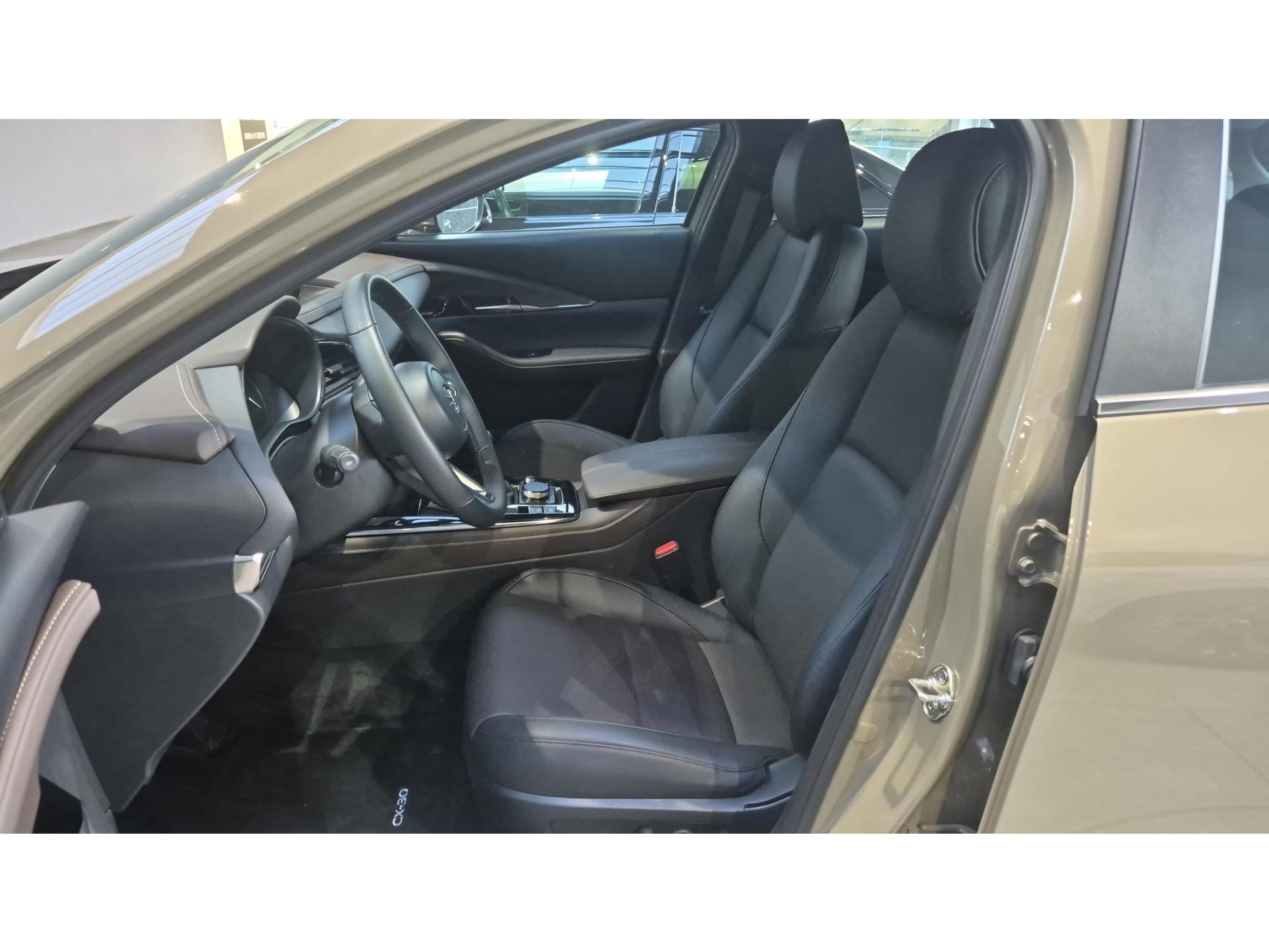 Mazda CX-30 2.0 e-Skyactiv G 110kW Exclusive-Line - Photo 2