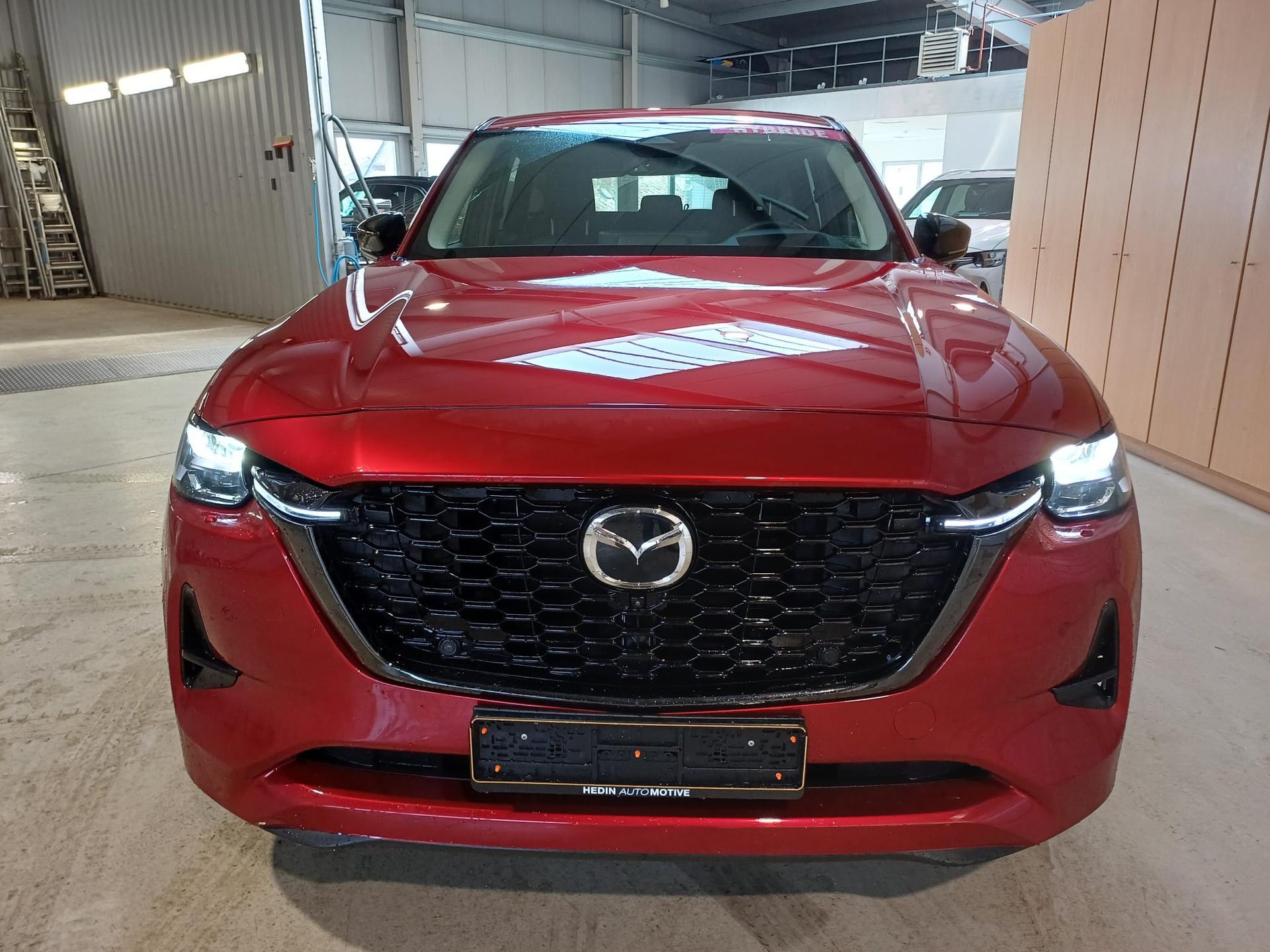 Mazda CX-60 2.5L e-SKYACTIV PHEV 327ps 8AT AWD HOmura - Photo 2