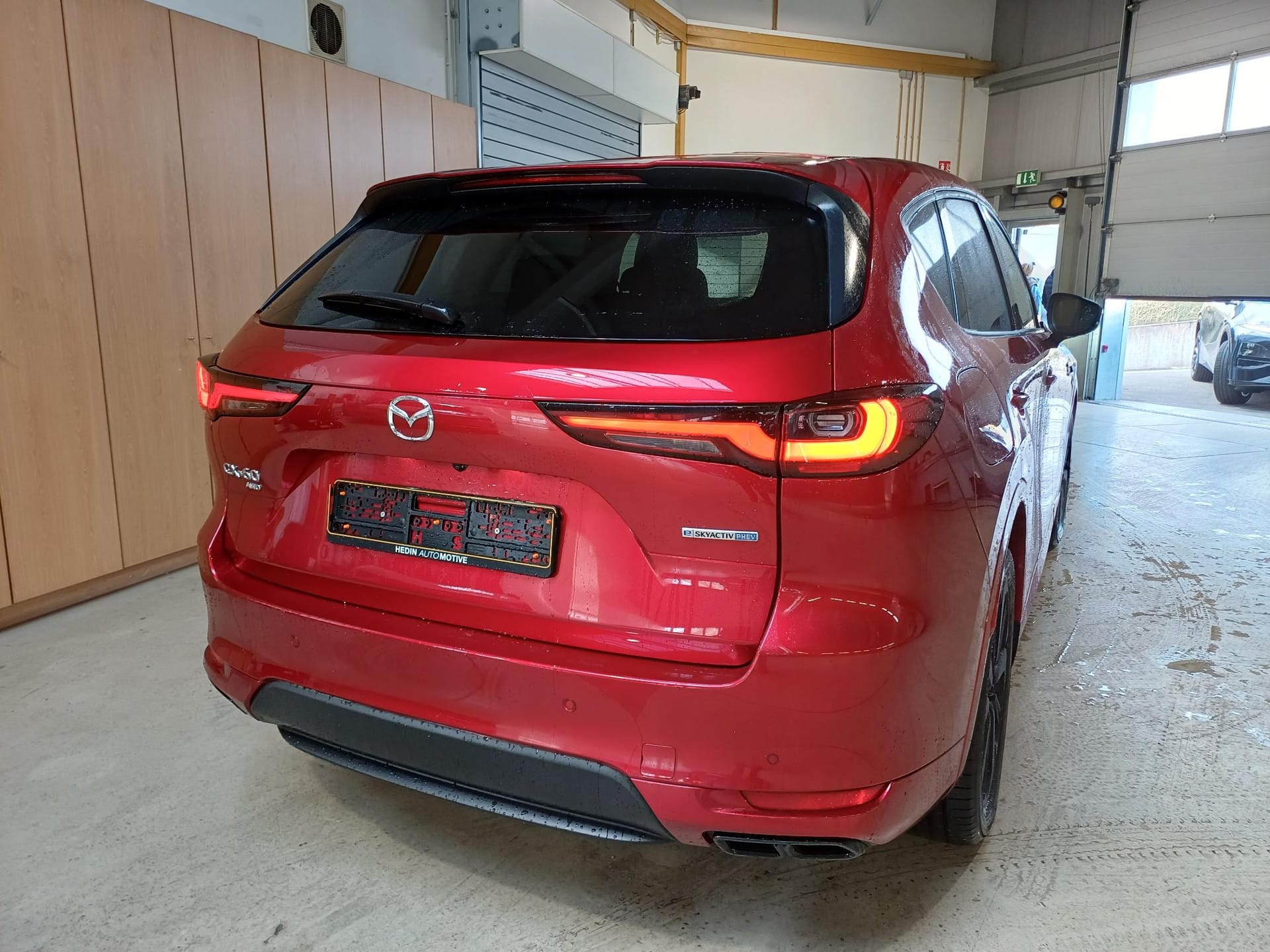 Mazda CX-60 2.5L e-SKYACTIV PHEV 327ps 8AT AWD HOmura - Photo 3