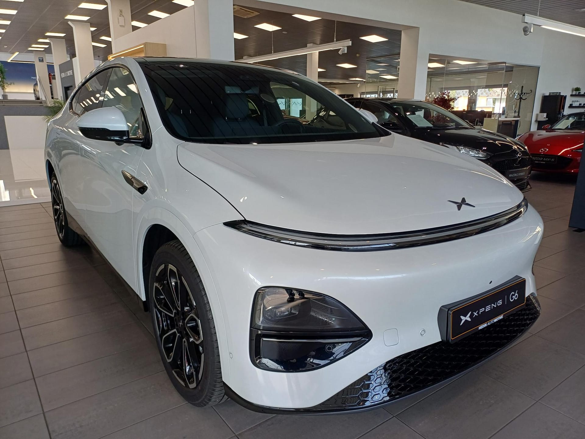 Xpeng G6 New RWD Long Range BEV 81KWH Long Range RWD - Photo 2