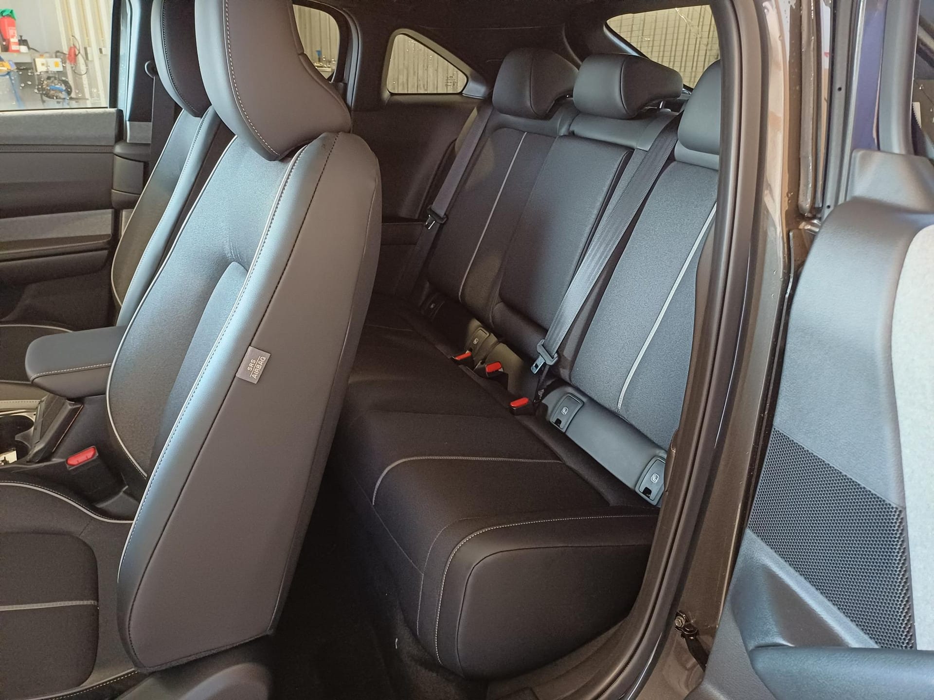 Mazda MX-30 e-SKYACTIV R-EV 170 pk Makoto Urban Expr - Photo 3