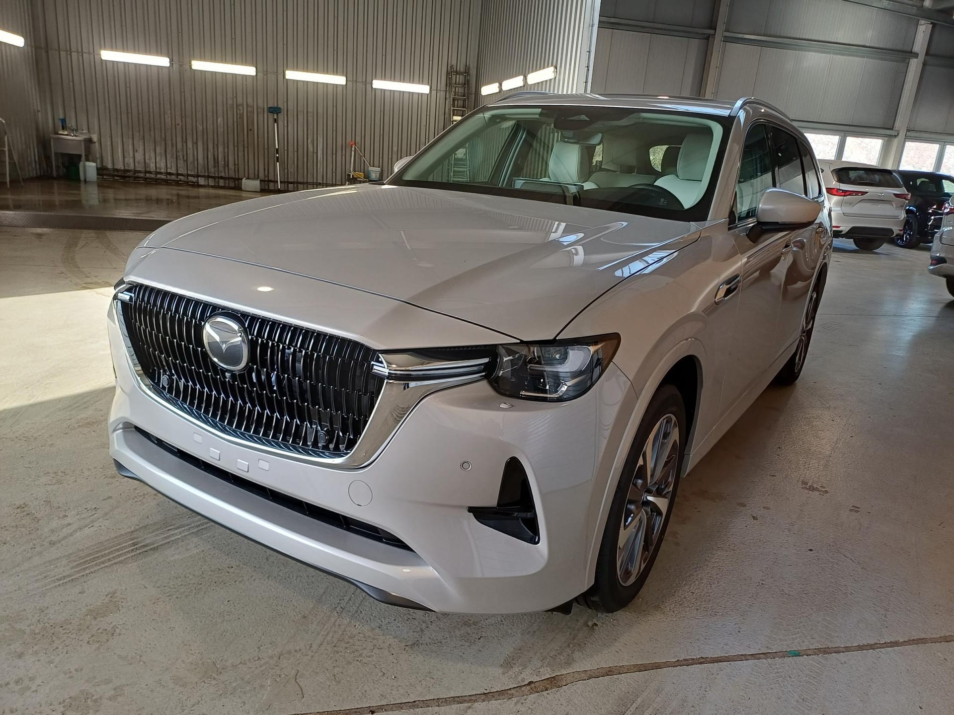 Mazda CX-80 2.5 240kW Auto Takumi Plus AWD - Photo 2