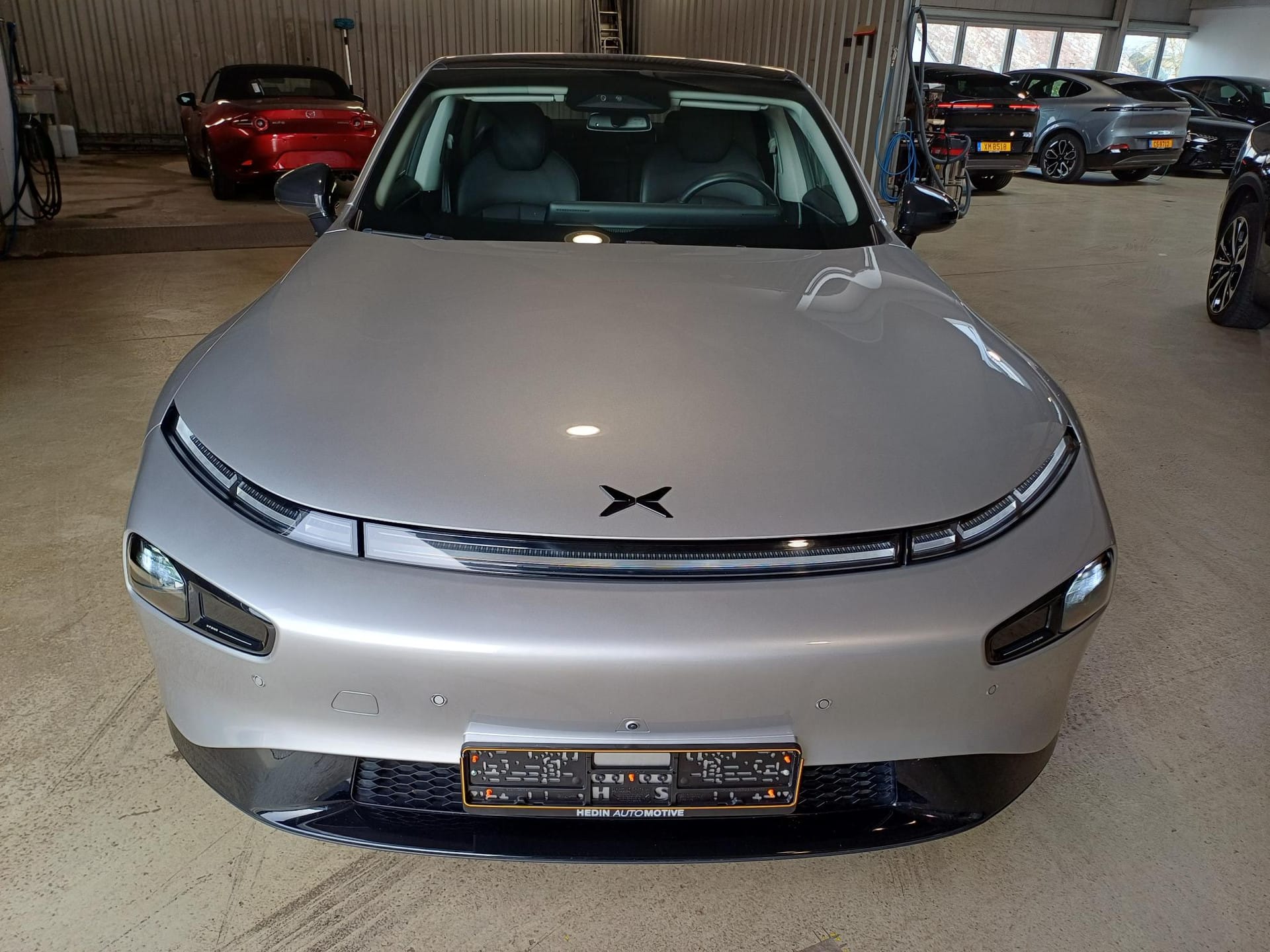 Xpeng P7 P7i RWD Long Range BEV 86KWH Long Range RWD - Photo 2