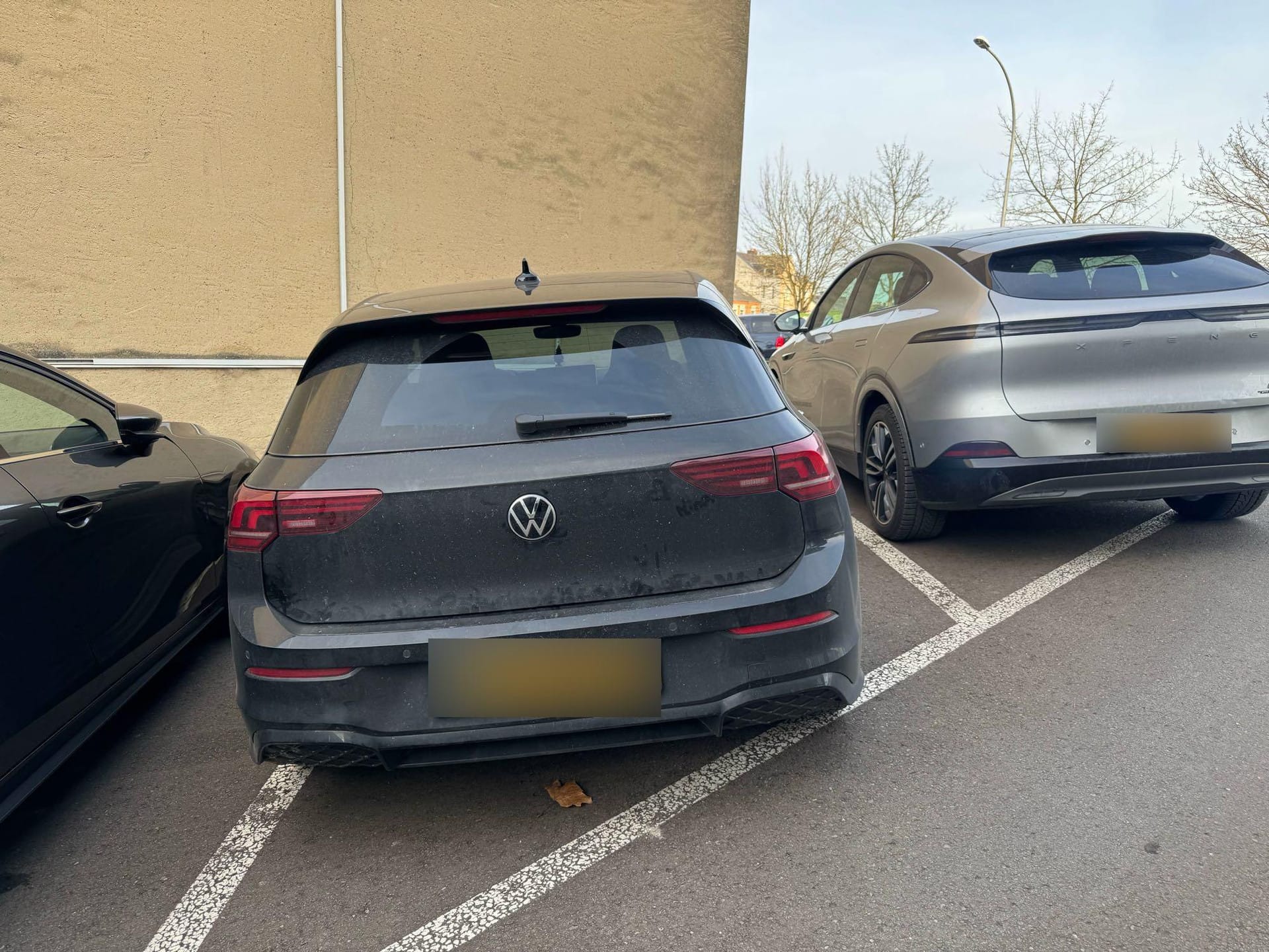 Volkswagen Golf VIII - Photo 3