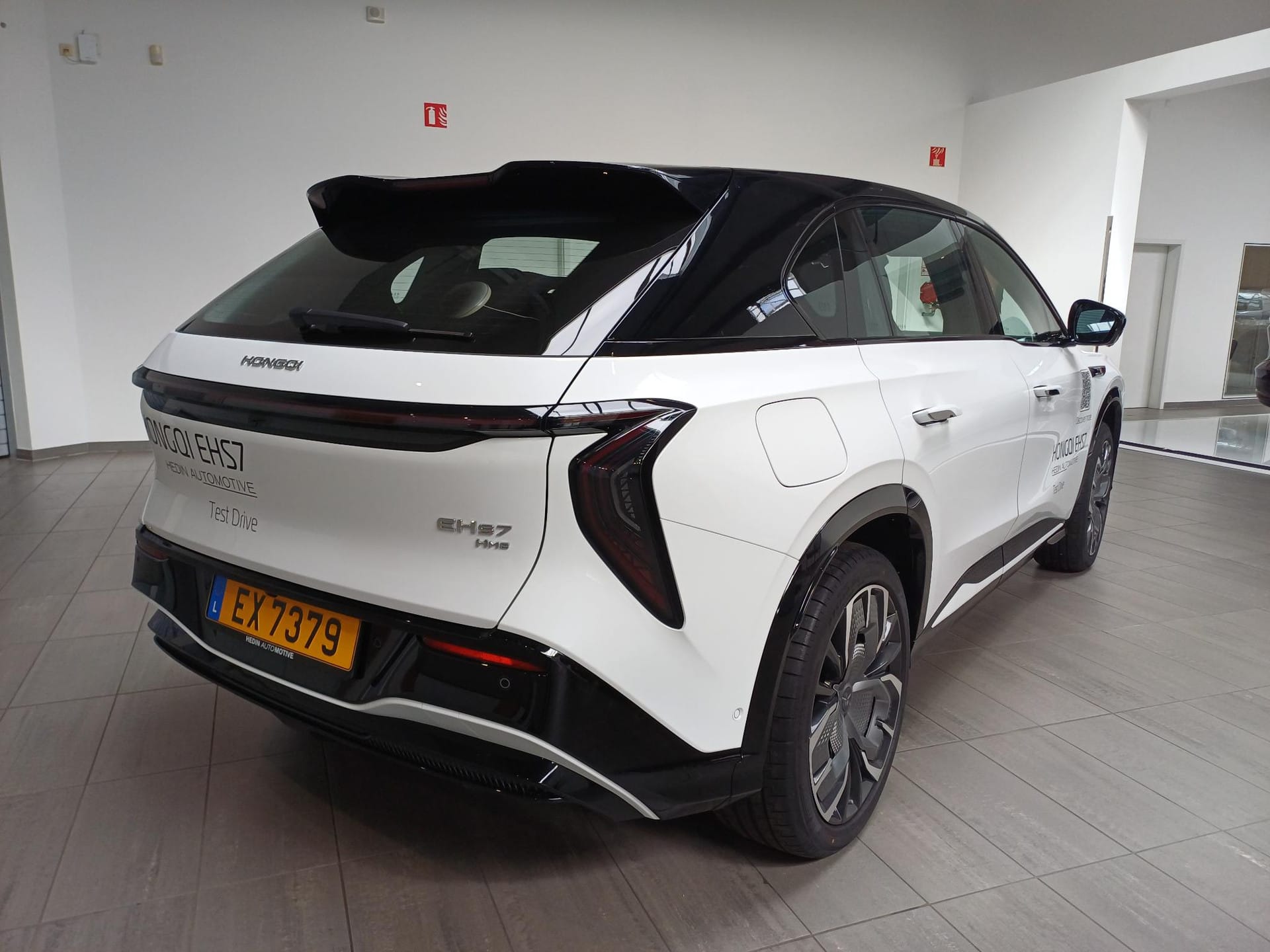 Hongqi E-HS7 EHS7 Long Range Long Range Launch Edition - Photo 3