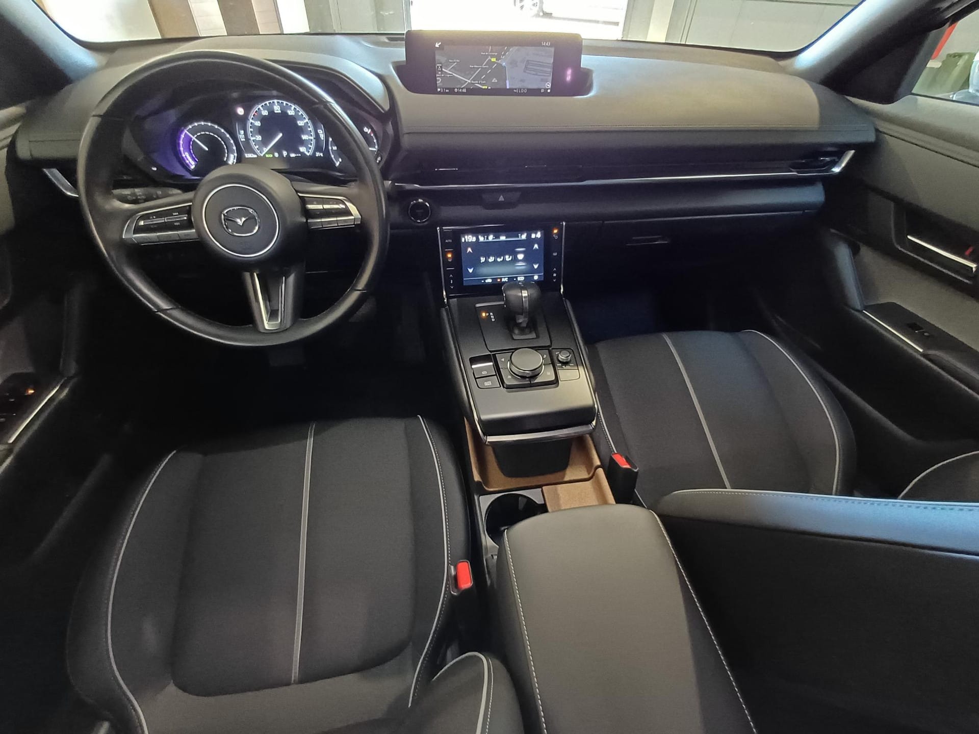 Mazda MX-30 e-SKYACTIV 145 pk Makoto - Photo 2