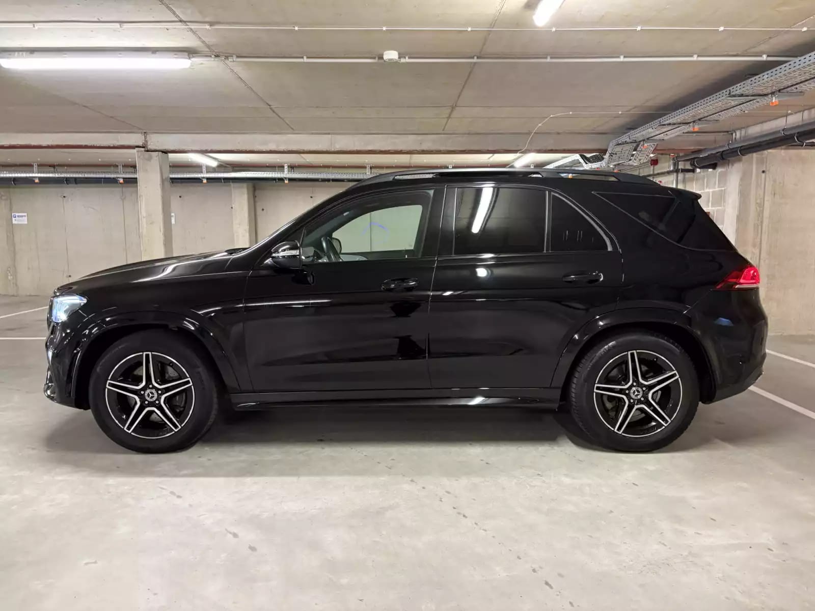 Mercedes-Benz GLE 400 D AMG/ 4Matic /PANORAMA/ BURMESTER - Photo 1