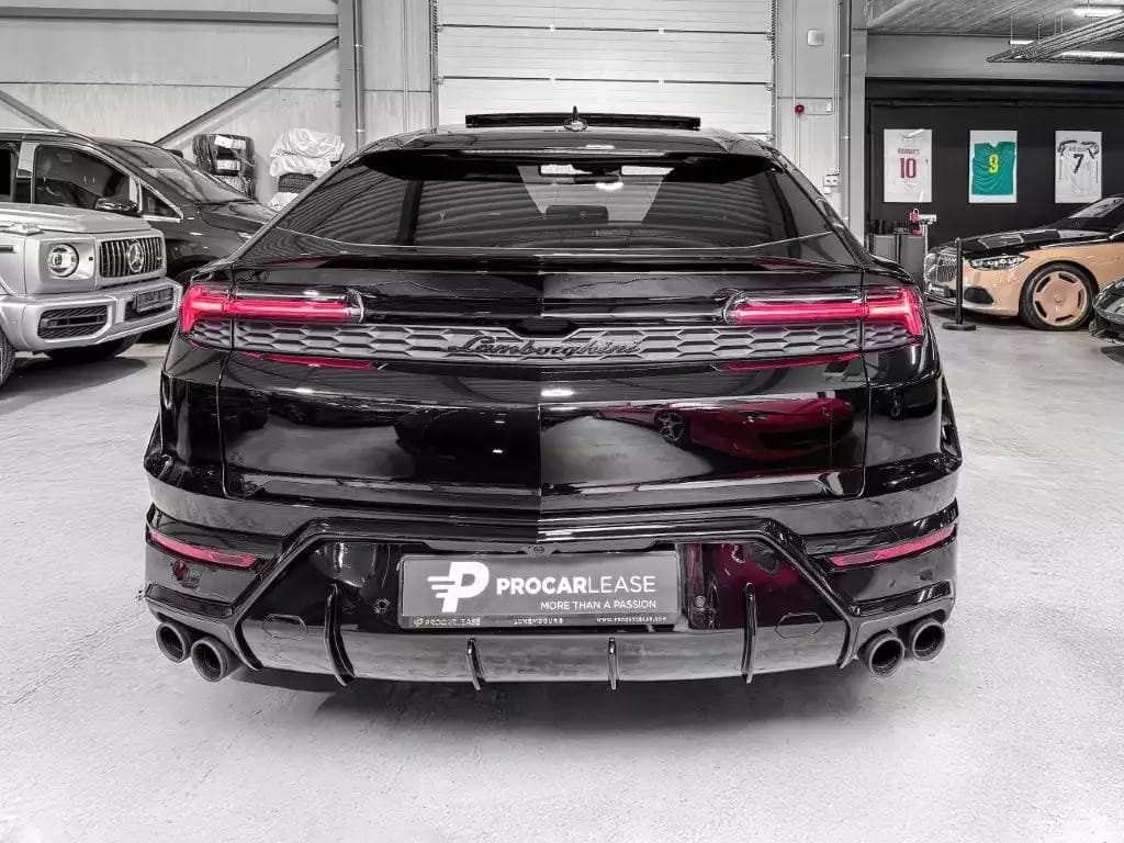 Lamborghini Urus URUS SE/NEW 2026/ STOCK AVAILABLE DIRECTLY - Photo 1