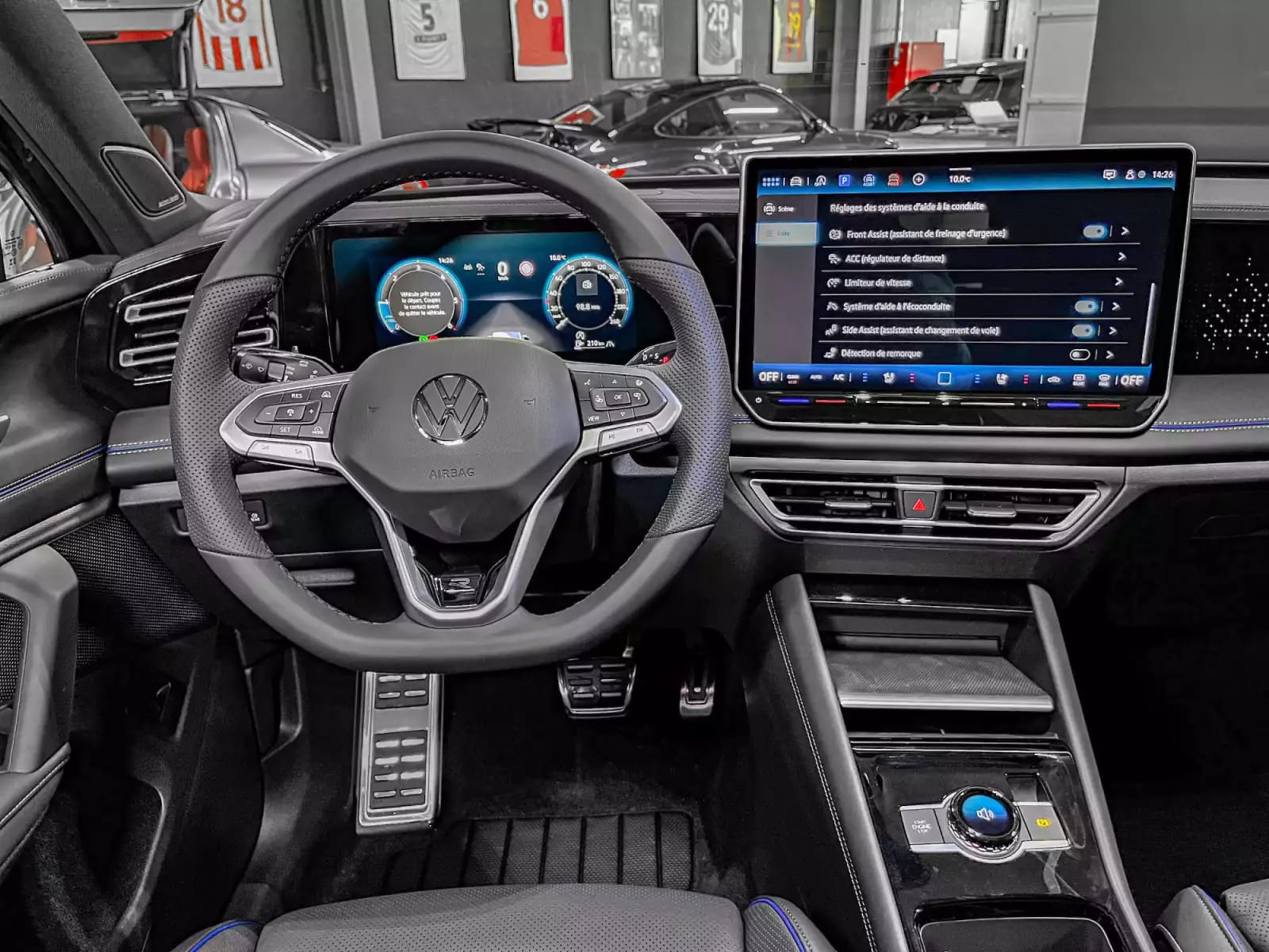 Volkswagen Tiguan Tiguan 2.0 TDI/DSG/4Motion R-Line/ AHK/Pano/360°/Leder/VOLL - Photo 1