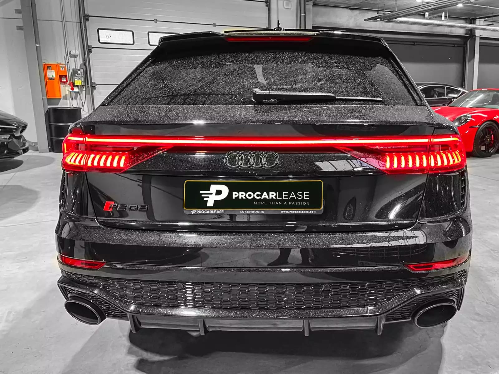 Audi RS Q8 4.0 TFSI/PANO/23//HUD/Matrix/Bang & Olufsen  *VOLL** - Photo 1