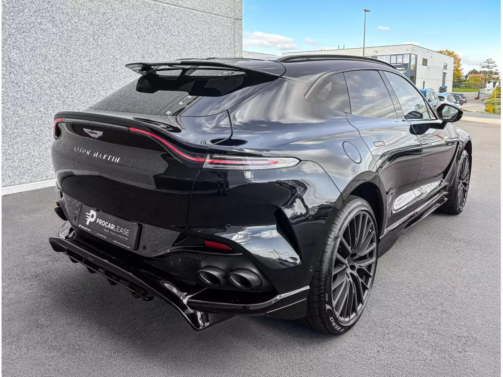 Aston Martin DBX DBX 707 V8 4x4 / Panorama/ACHAT VENTE REPRISE VOLL - Photo 1