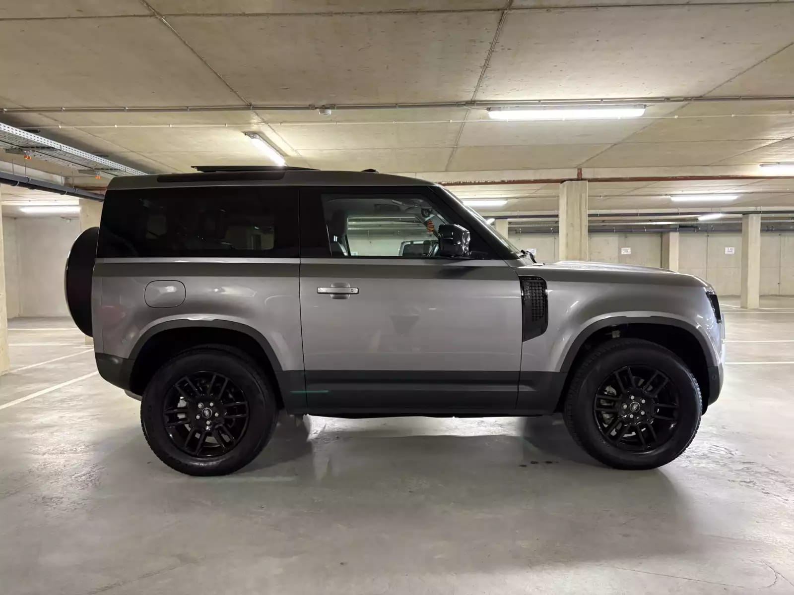 Land Rover Defender DEFENDER 90 S 3.0 D200/ PANORAMA/ APPLE CAR PLAY/ - Photo 1