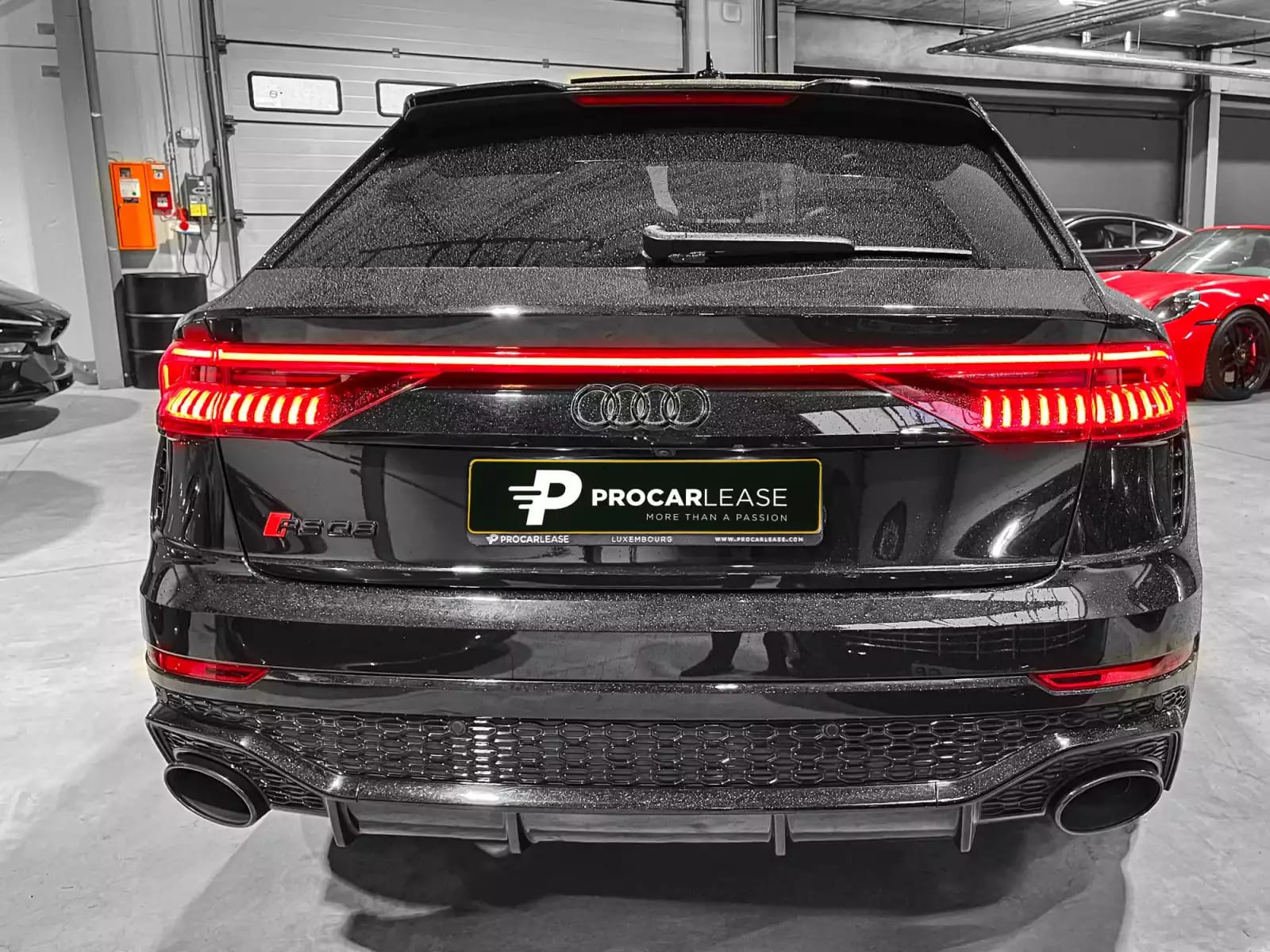 Audi RS Q8 4.0 TFSI/PANO/23//HUD/Matrix/Bang & Olufsen  *VOLL** - Photo 1