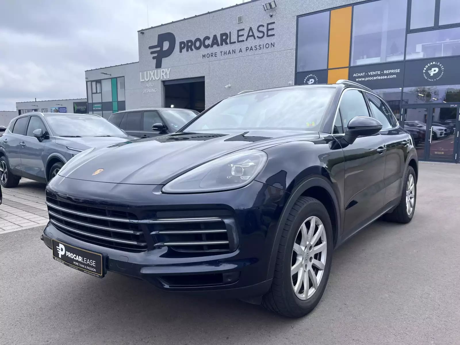 Porsche Cayenne 3.0 V6/PANORAMA/KAMERA/21/1ST HAND/VOLL SERVICE - Photo 1