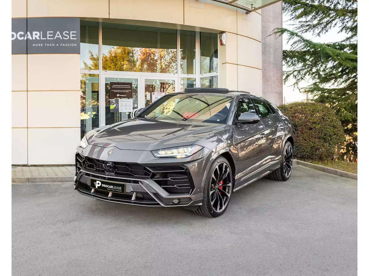Lamborghini Urus 4.0 V8 Auto./PANO/23/360°/B&O/HUD/CARBON/VOLL - Photo 1