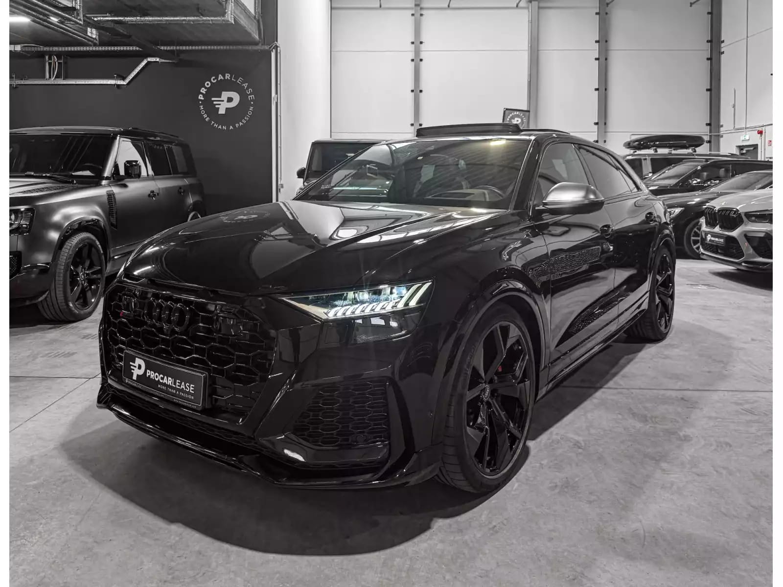 Audi RS Q8 4.0 TFSI/PANO/23//HUD/Matrix/Bang & Olufsen  *VOLL** - Photo 1