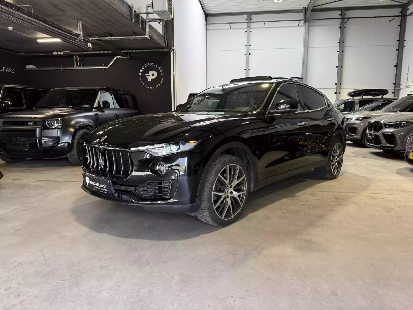 Maserati Levante SQ4 DIESEL 3.0 4WD/ 21°/ SCHIEBEDACH/ - Photo 1